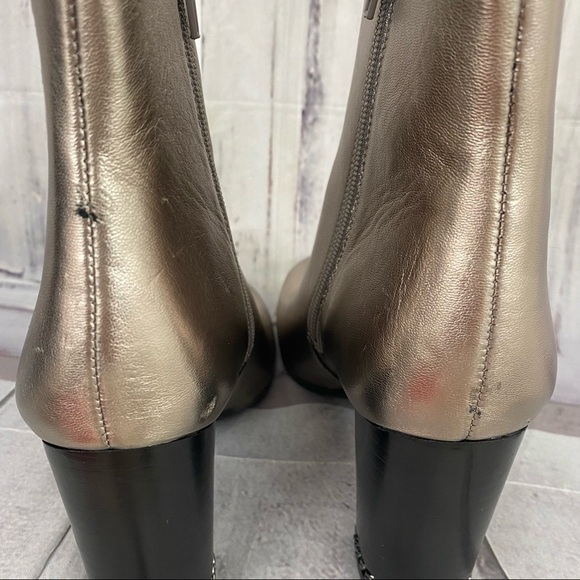 Preston & York Size 7.5M Olina Metallic Leather Chain Heel Chelsea Booties Zip - Picture 11 of 12